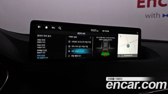 Genesis Electrified G80 2022 — Фото 16/20