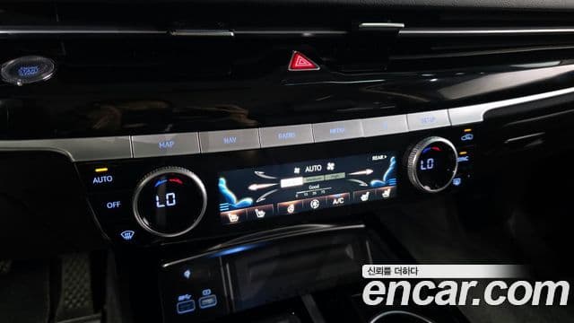 Genesis G80 2022 — ფოტო 26/41