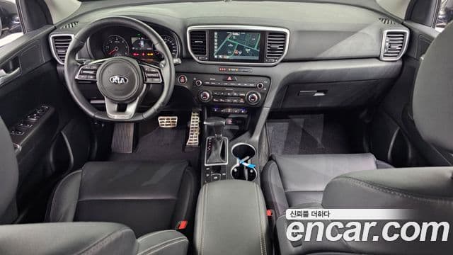 Kia Sportage The Bold 2021 — ფოტო 7/20