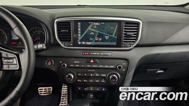 Kia Sportage The Bold 2021 — ფოტო 15/20