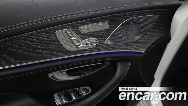 Mercedes-Benz CLS-Class 2022 — Photo 7/34