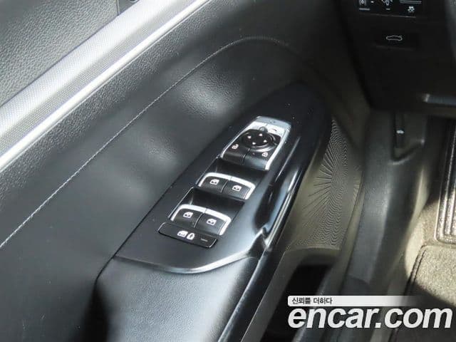 Kia K5 2022 — Şəkil 13/20