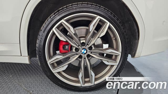 BMW X3 2021 — Photo 22/37