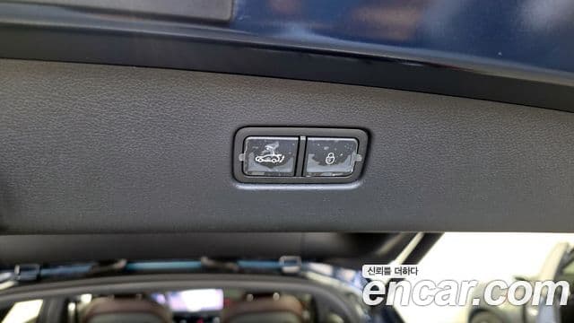 Genesis GV70 2024 — ფოტო 18/32