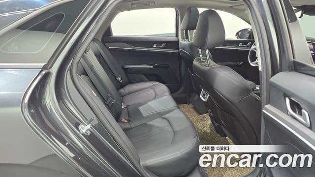 Kia K5 2020 — Şəkil 11/20