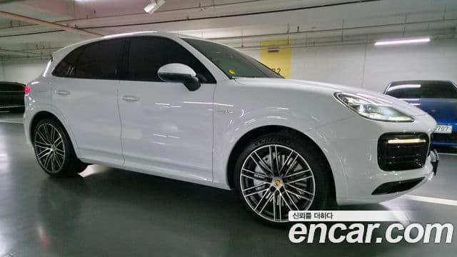 Porsche Cayenne 2020 — Şəkil 2/20