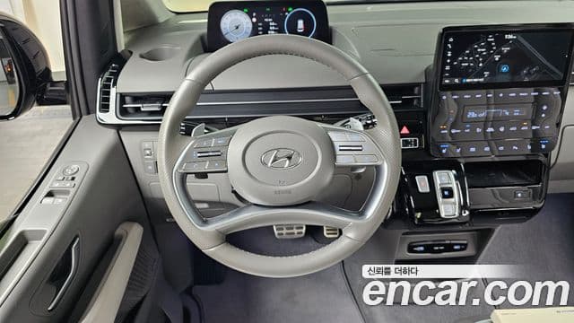 Hyundai Staria 2022 — Фото 12/20