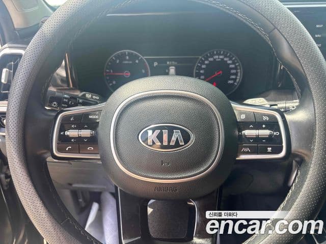 Kia Sorento 2020 — фото 15 из 19