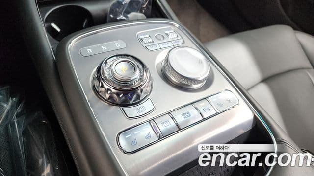 Genesis G90 2022 — Şəkil 9/20