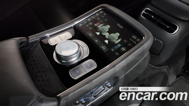Genesis G90 2022 — Şəkil 18/20