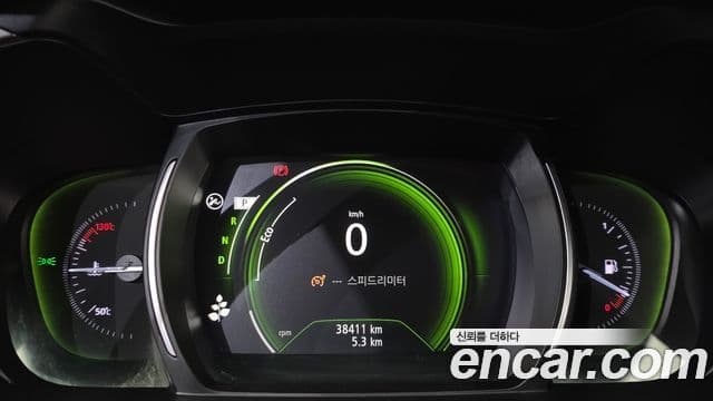 Renault Samsung QM6 2019 — ფოტო 23/33