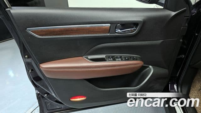 Renault Samsung QM6 2019 — ფოტო 16/33
