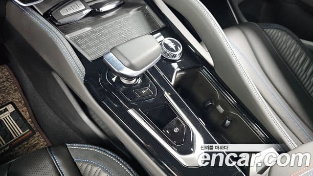 Renault Samsung Grand Koleos 2025 — Photo 32/35