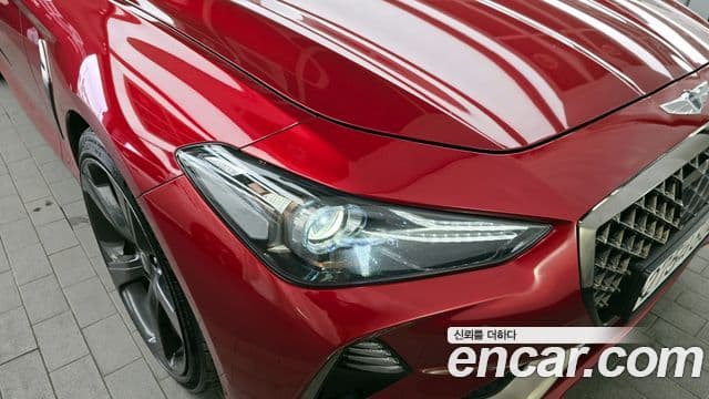 Genesis G70 2019 — Photo 9/33