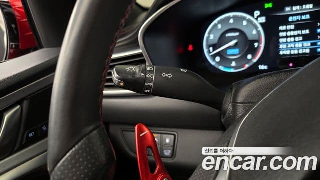 Genesis G70 2019 — Photo 7/33