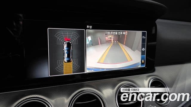 Mercedes-Benz E-Class 2018 — ფოტო 14/20