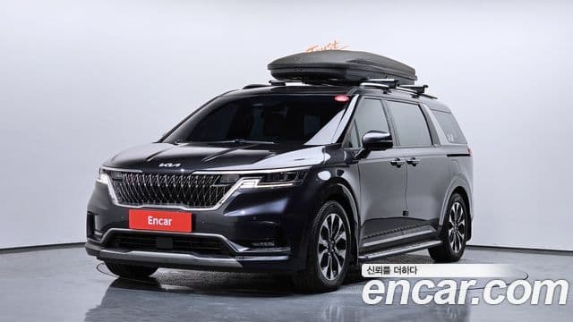 Kia Carnival 2021 — Фото 1/20