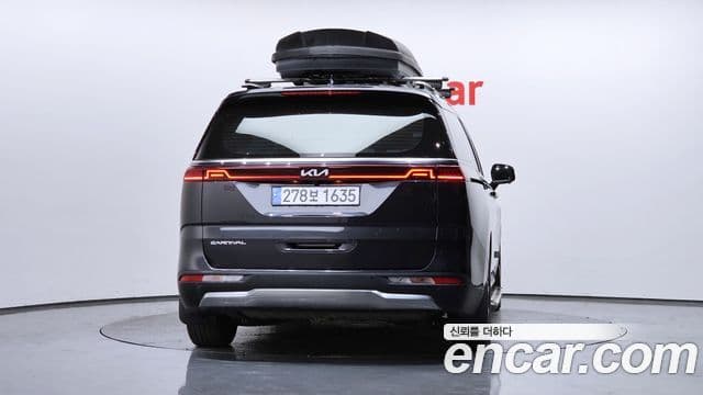 Kia Carnival 2021 — Фото 4/20