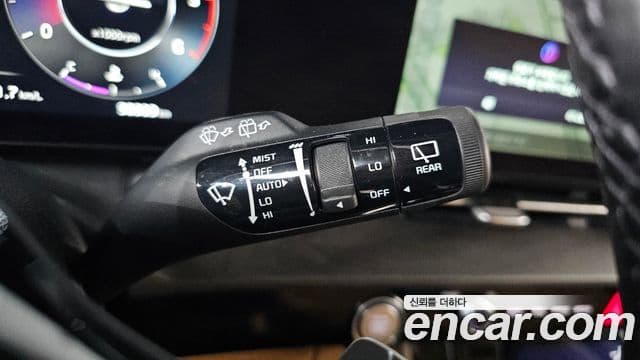 Kia Carnival 2021 — Фото 17/20