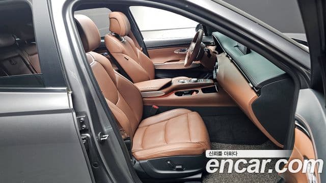 Genesis GV70 2021 — фото 10 из 20