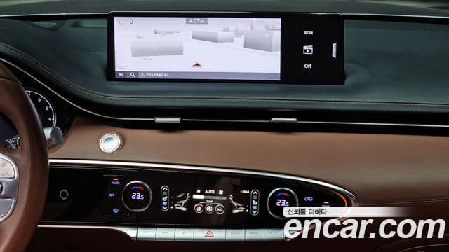 Genesis GV70 2021 — фото 14 из 20