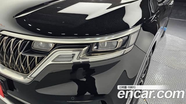 Kia Carnival 2022 — Photo 9/30