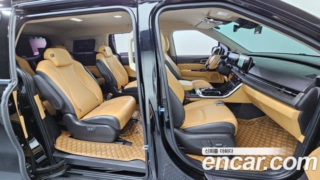 Kia Carnival 2022 — Photo 12/30