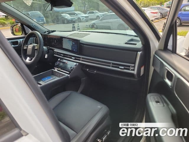 Hyundai Santa Fe 2024 — ფოტო 11/20