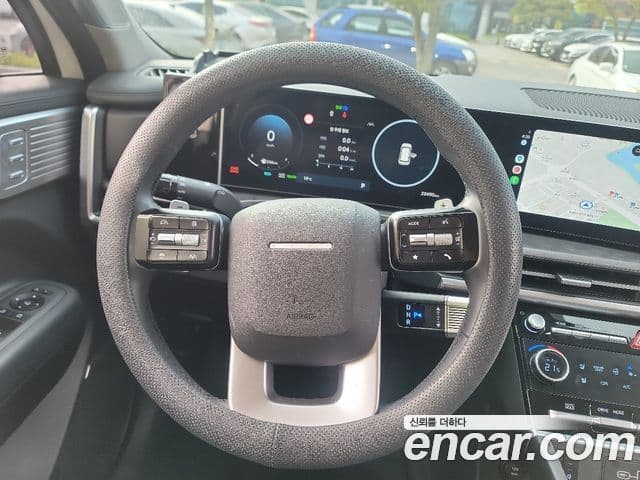 Hyundai Santa Fe 2024 — ფოტო 8/20