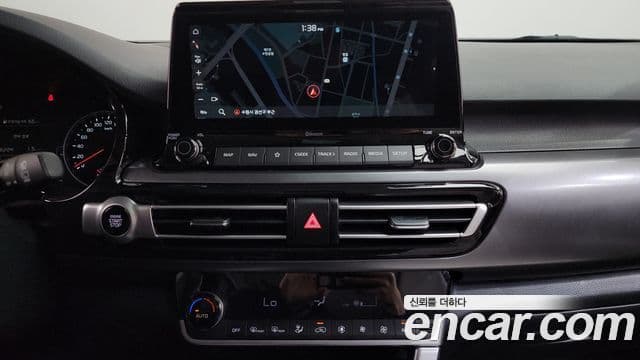 Kia Seltos 2022 — ფოტო 19/34