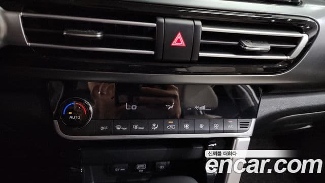 Kia Seltos 2022 — ფოტო 24/34