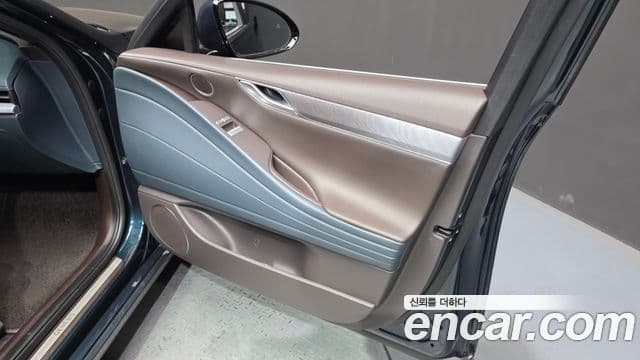 Genesis G80 2022 — Şəkil 25/38
