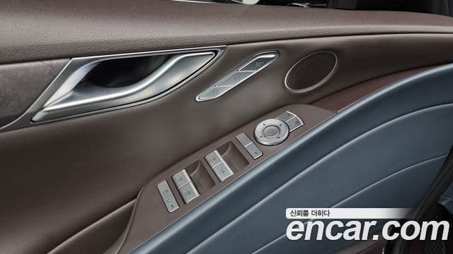 Genesis G80 2022 — Şəkil 37/38