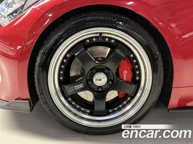 Kia Stinger 2020 — ფოტო 19/20