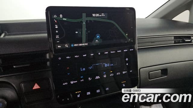 Hyundai Staria 2022 — Şəkil 16/20