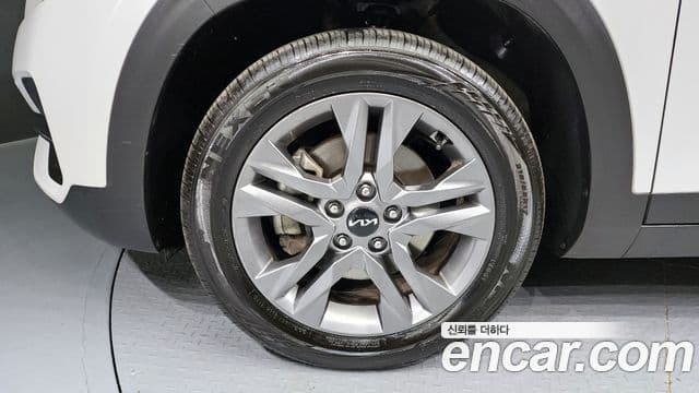 Kia Seltos 2022 — Şəkil 5/20