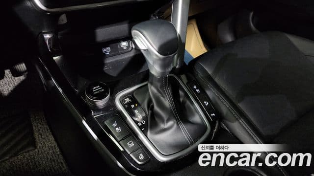 Kia Seltos 2022 — Şəkil 9/20