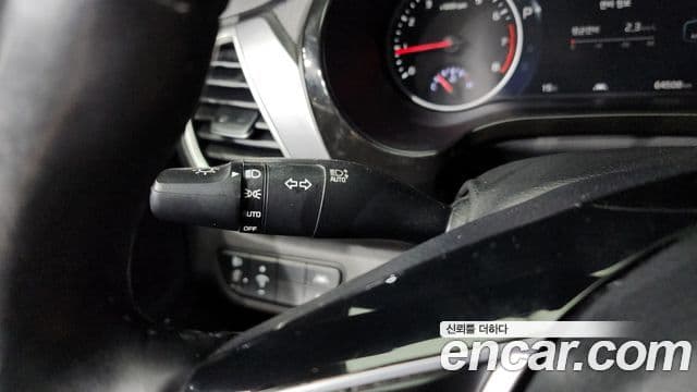 Kia Seltos 2022 — Şəkil 17/20