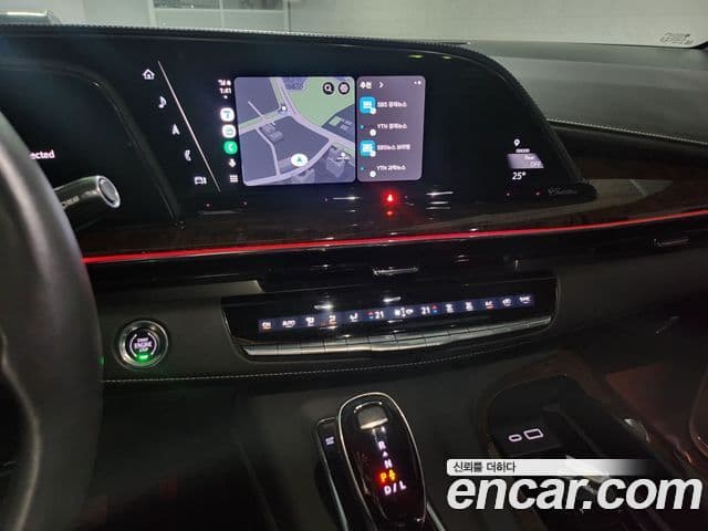 Cadillac Escalade 2021 — Şəkil 16/20