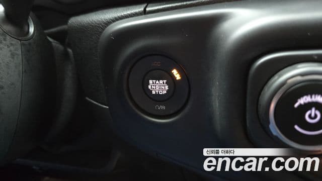 Jeep Wrangler 2019 — Photo 30/30