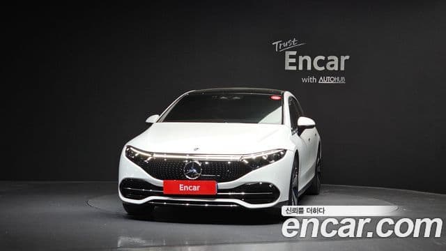 Mercedes-Benz EQS 2022 — Photo 6/31