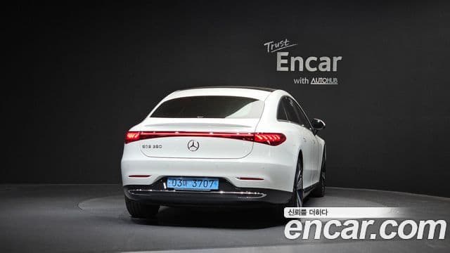 Mercedes-Benz EQS 2022 — Photo 29/31
