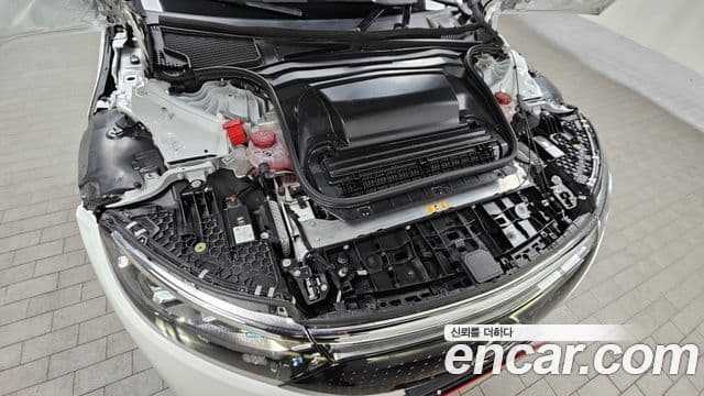 Mercedes-Benz EQS 2022 — Photo 7/31