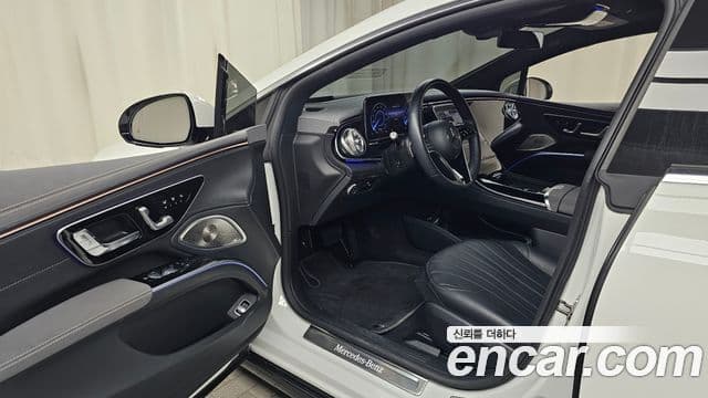 Mercedes-Benz EQS 2022 — Photo 15/31