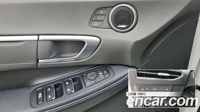 Hyundai Sonata Hybrid 2021 — Photo 16/18