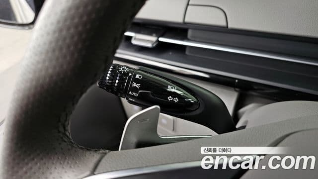 Hyundai Staria 2024 — Photo 21/32