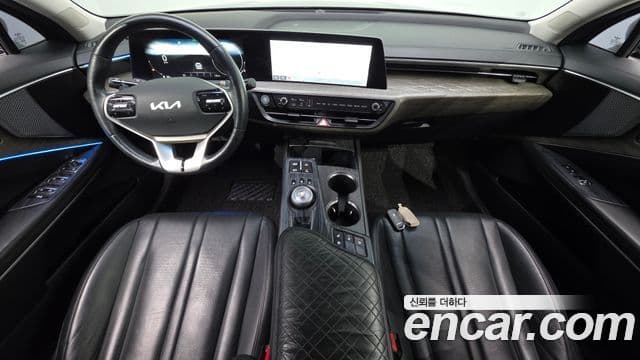 Kia K8 2021 — Şəkil 7/20