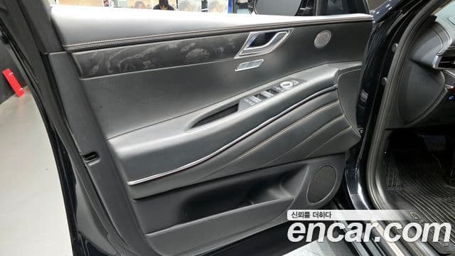 Genesis GV80 2020 — Photo 26/30
