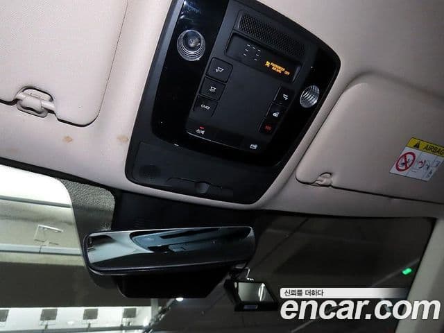 Kia Carnival 2021 — Фото 15/20