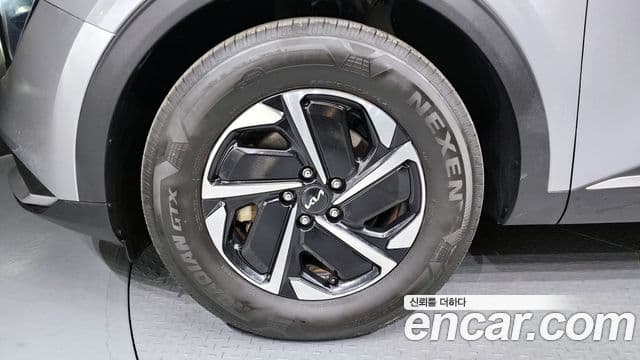 Kia Sportage 2022 — ფოტო 5/20